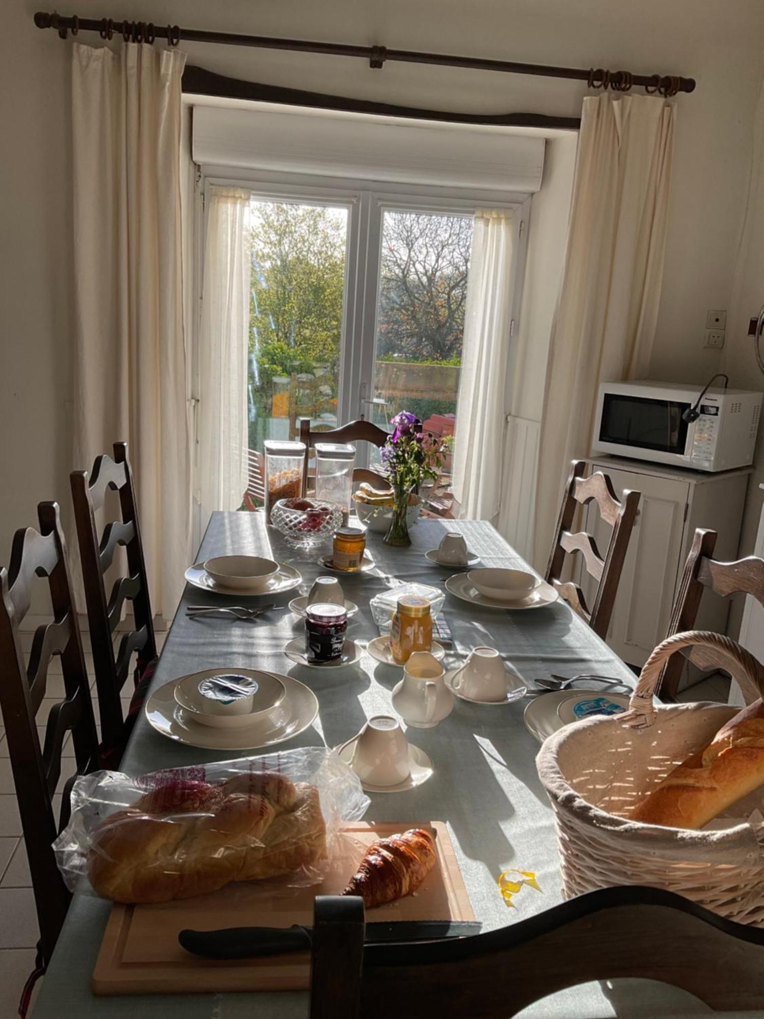 Bed and Breakfast La Brionniere Saint-Pierre-du-Chemin Экстерьер фото